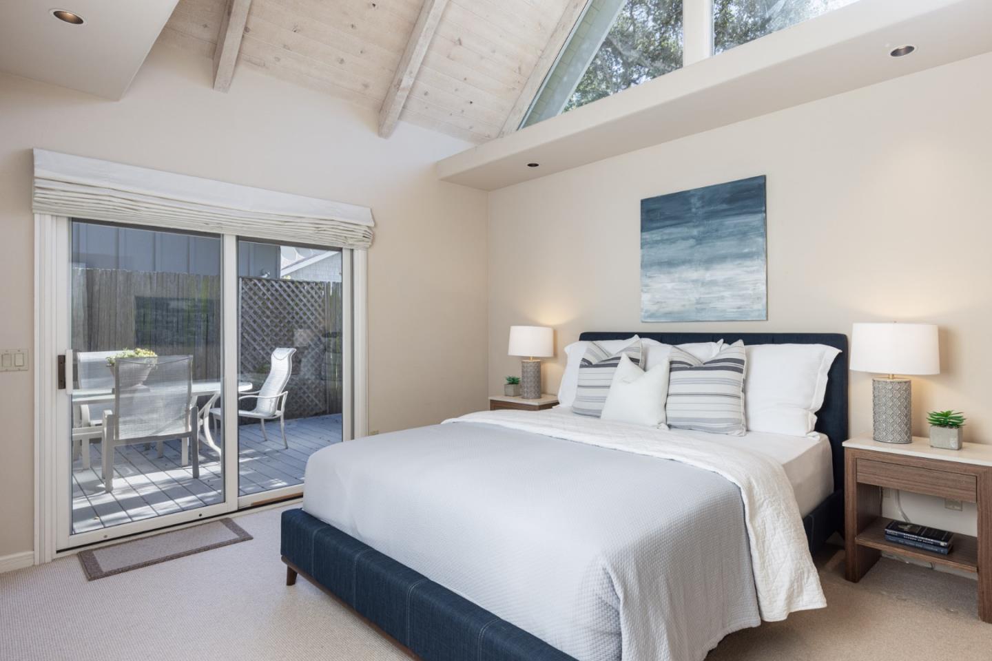 Detail Gallery Image 12 of 22 For 0 Dolores 3 Ne of 10th Ave, Carmel,  CA 93921 - 2 Beds | 2 Baths