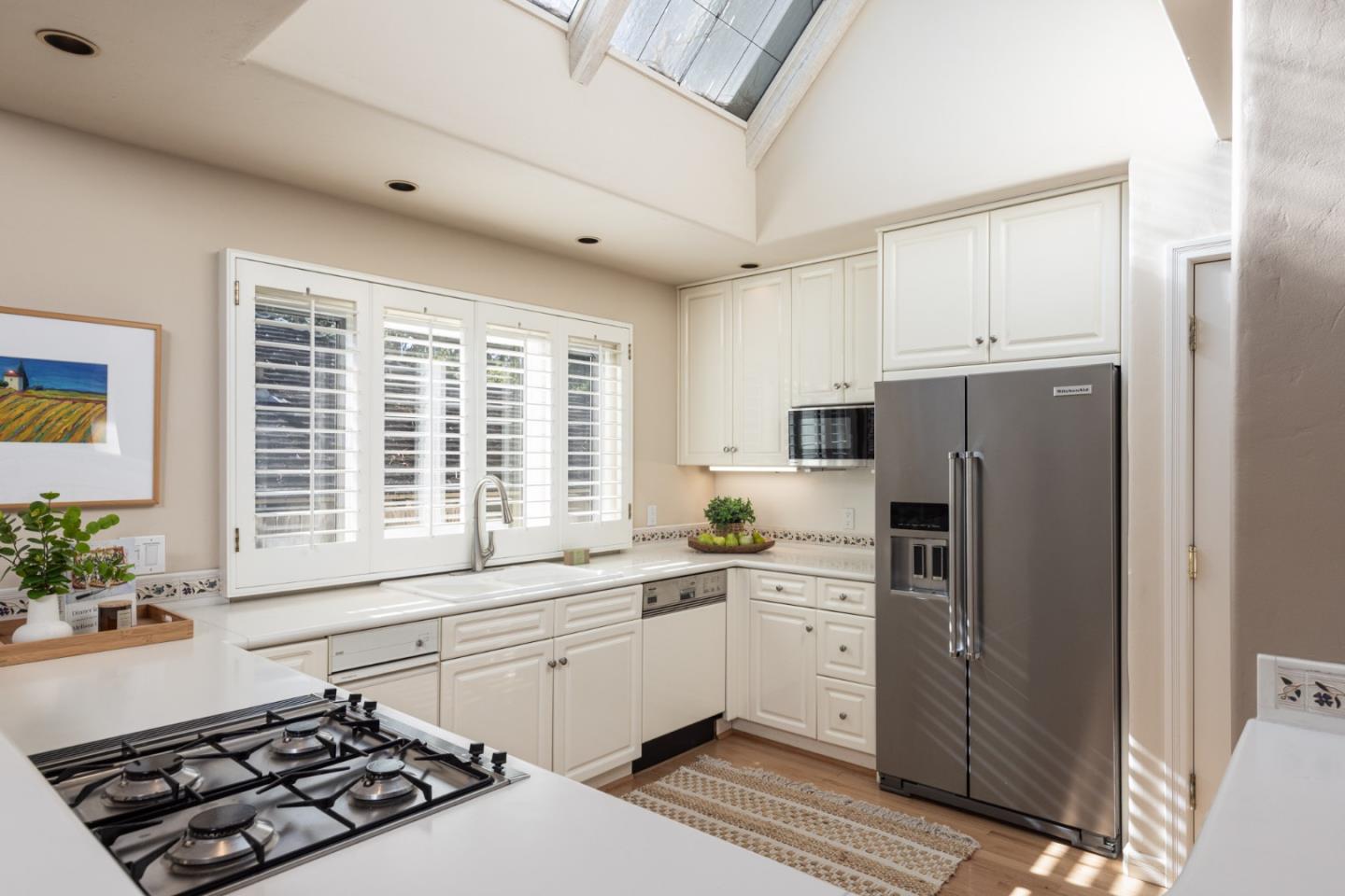 Detail Gallery Image 7 of 22 For 0 Dolores 3 Ne of 10th Ave, Carmel,  CA 93921 - 2 Beds | 2 Baths