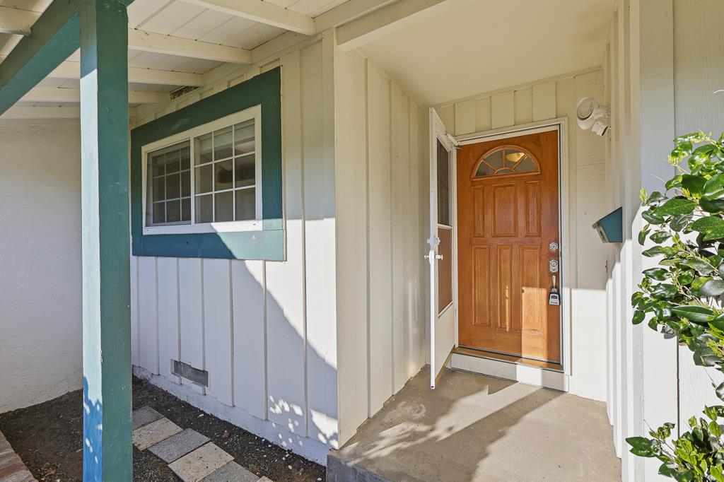 Detail Gallery Image 2 of 24 For 2903 Begonia St, Union City,  CA 94587 - 3 Beds | 2 Baths