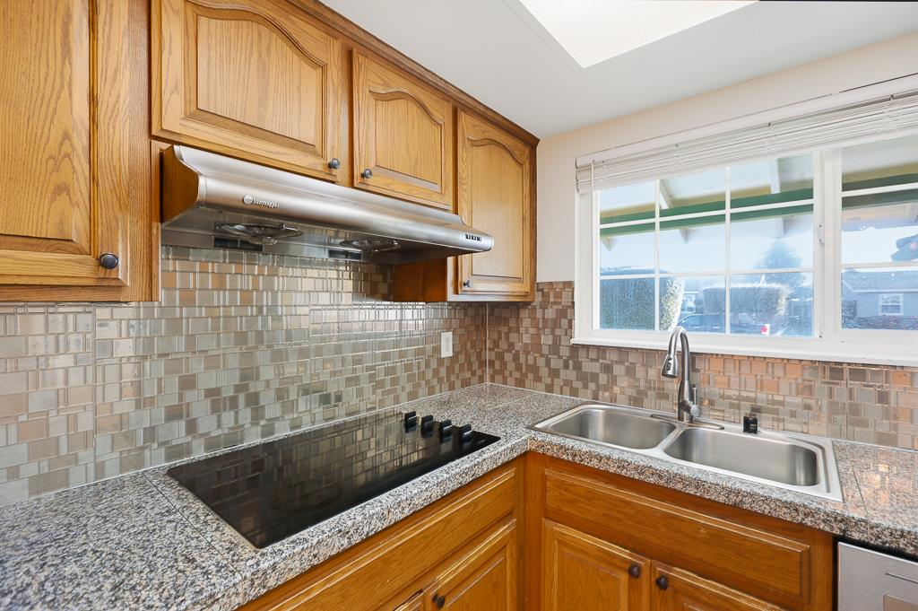 Detail Gallery Image 7 of 24 For 2903 Begonia St, Union City,  CA 94587 - 3 Beds | 2 Baths