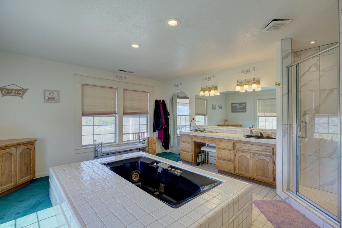 Detail Gallery Image 103 of 112 For 1100 Cold Springs Rd, Placerville,  CA 95667 - 5 Beds | 7/5 Baths