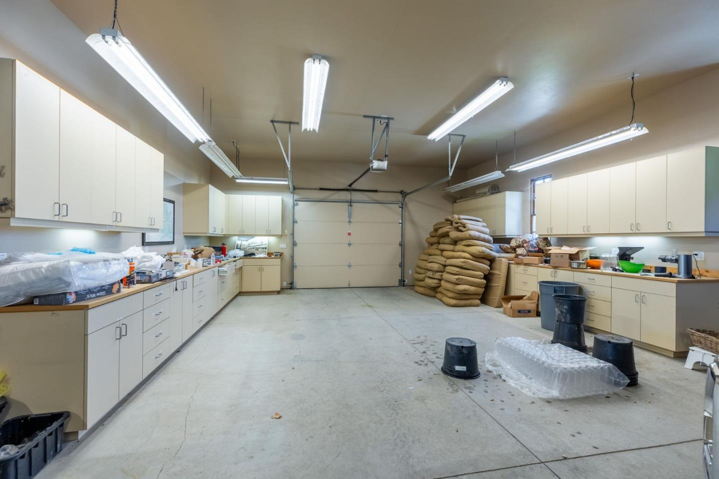 Detail Gallery Image 64 of 112 For 1100 Cold Springs Rd, Placerville,  CA 95667 - 5 Beds | 7/5 Baths