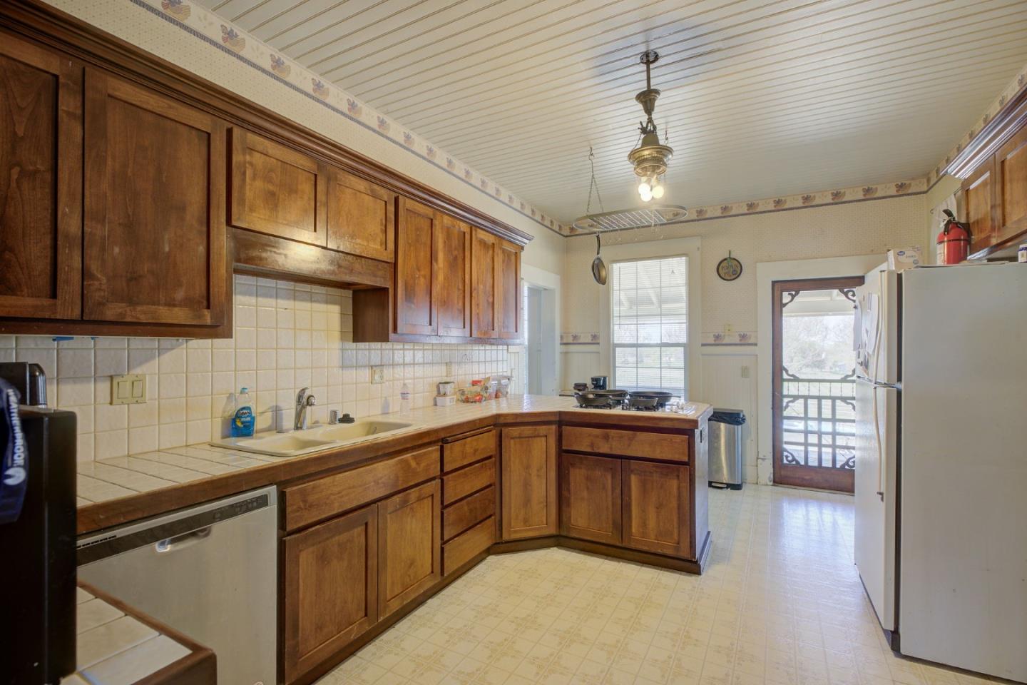 Detail Gallery Image 97 of 112 For 1100 Cold Springs Rd, Placerville,  CA 95667 - 5 Beds | 7/5 Baths