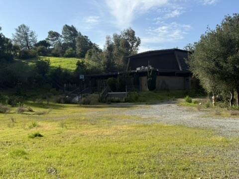 Detail Gallery Image 24 of 34 For 2100 Woods Lane, Los Altos,  CA 94022 - – Beds | – Baths