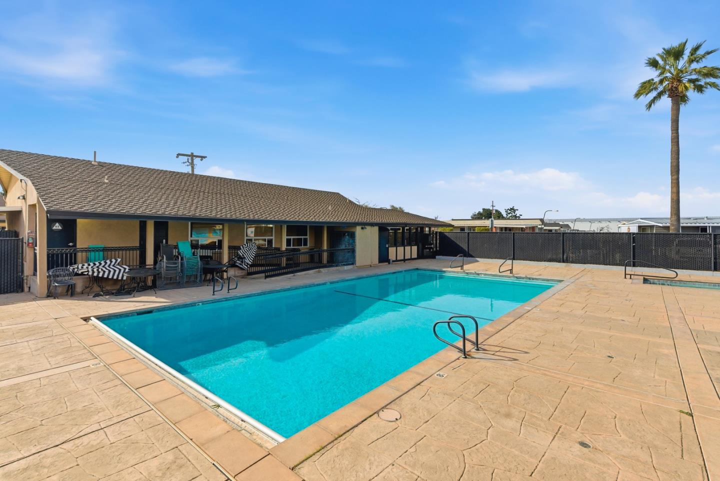 Detail Gallery Image 17 of 17 For 2150 Monterey Rd #102,  San Jose,  CA 95112 - 1 Beds | 1 Baths