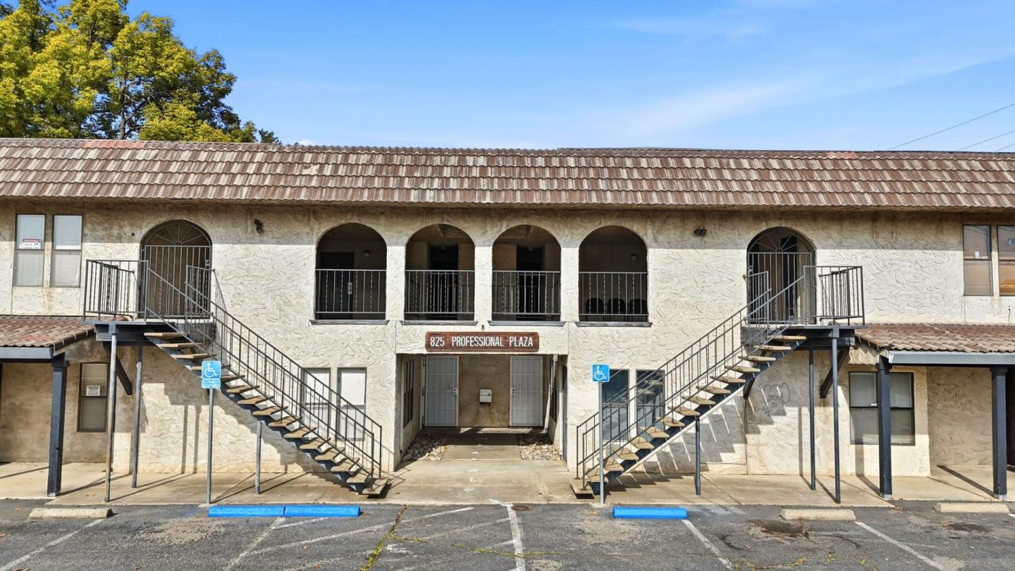 Detail Gallery Image 2 of 7 For 825 9th St, Marysville,  CA 95901 - – Beds | – Baths