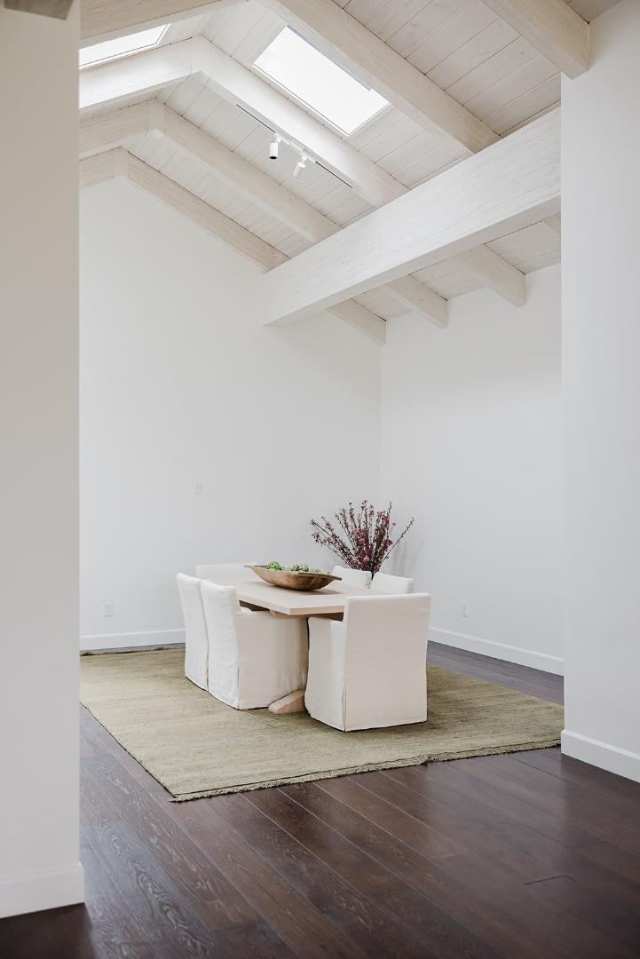 Detail Gallery Image 14 of 47 For 7092 Valley Greens Cir, Carmel,  CA 93923 - 3 Beds | 3 Baths