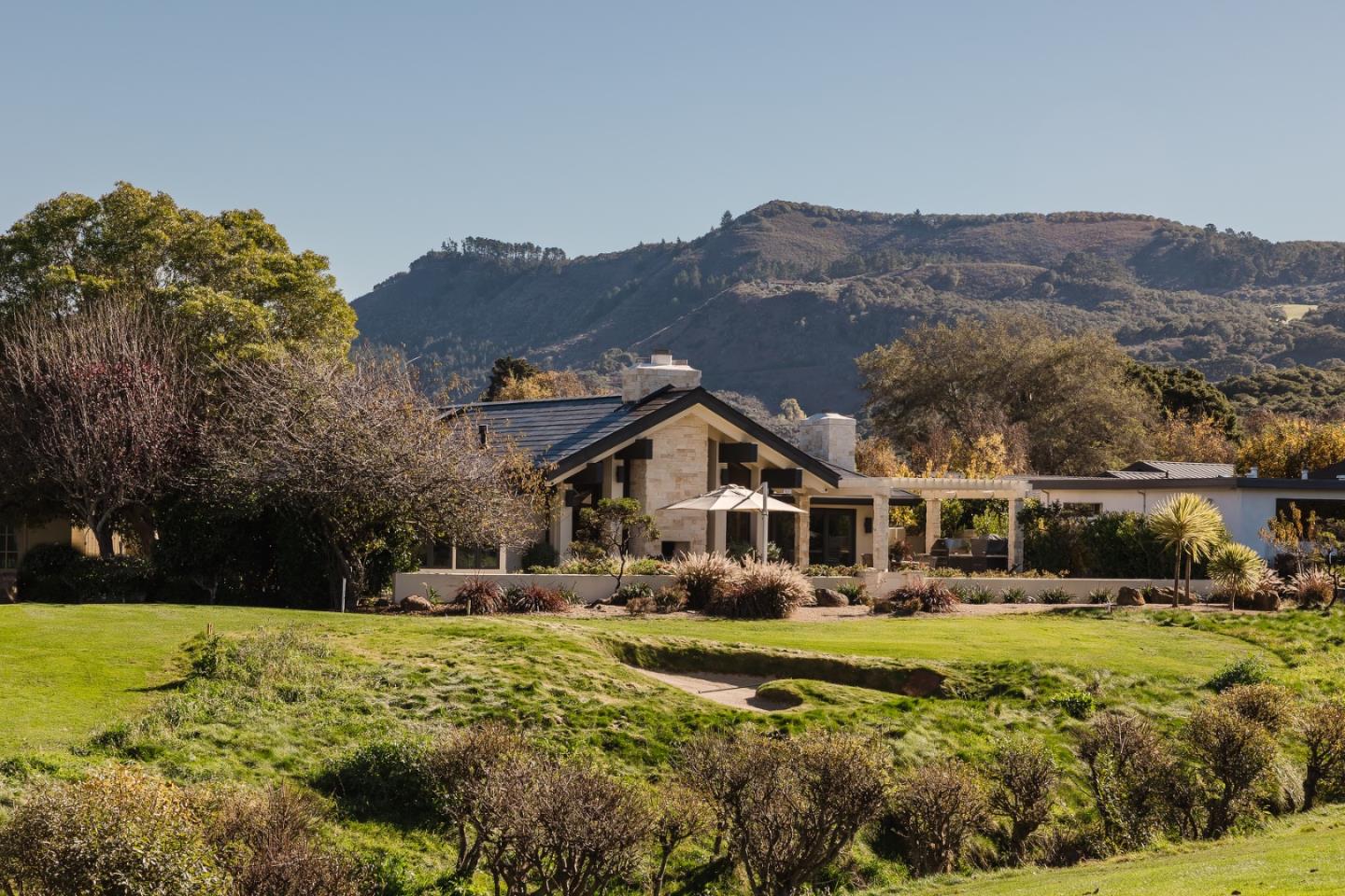 Detail Gallery Image 2 of 47 For 7092 Valley Greens Cir, Carmel,  CA 93923 - 3 Beds | 3 Baths