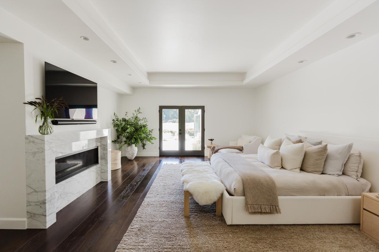 Detail Gallery Image 27 of 47 For 7092 Valley Greens Cir, Carmel,  CA 93923 - 3 Beds | 3 Baths