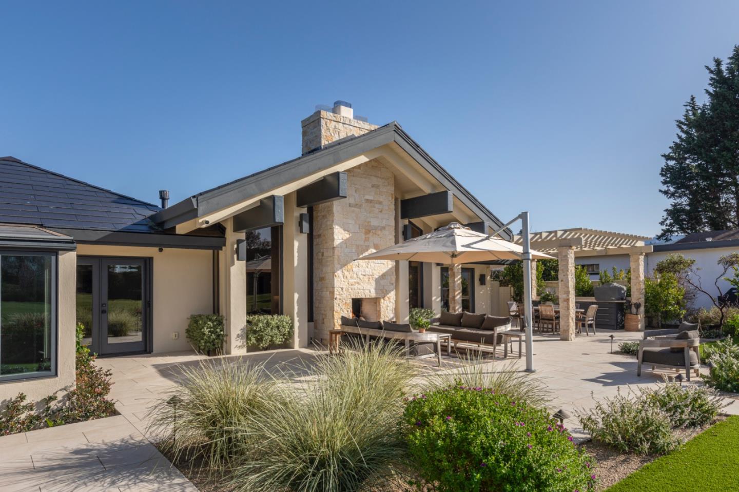 Detail Gallery Image 45 of 47 For 7092 Valley Greens Cir, Carmel,  CA 93923 - 3 Beds | 3 Baths