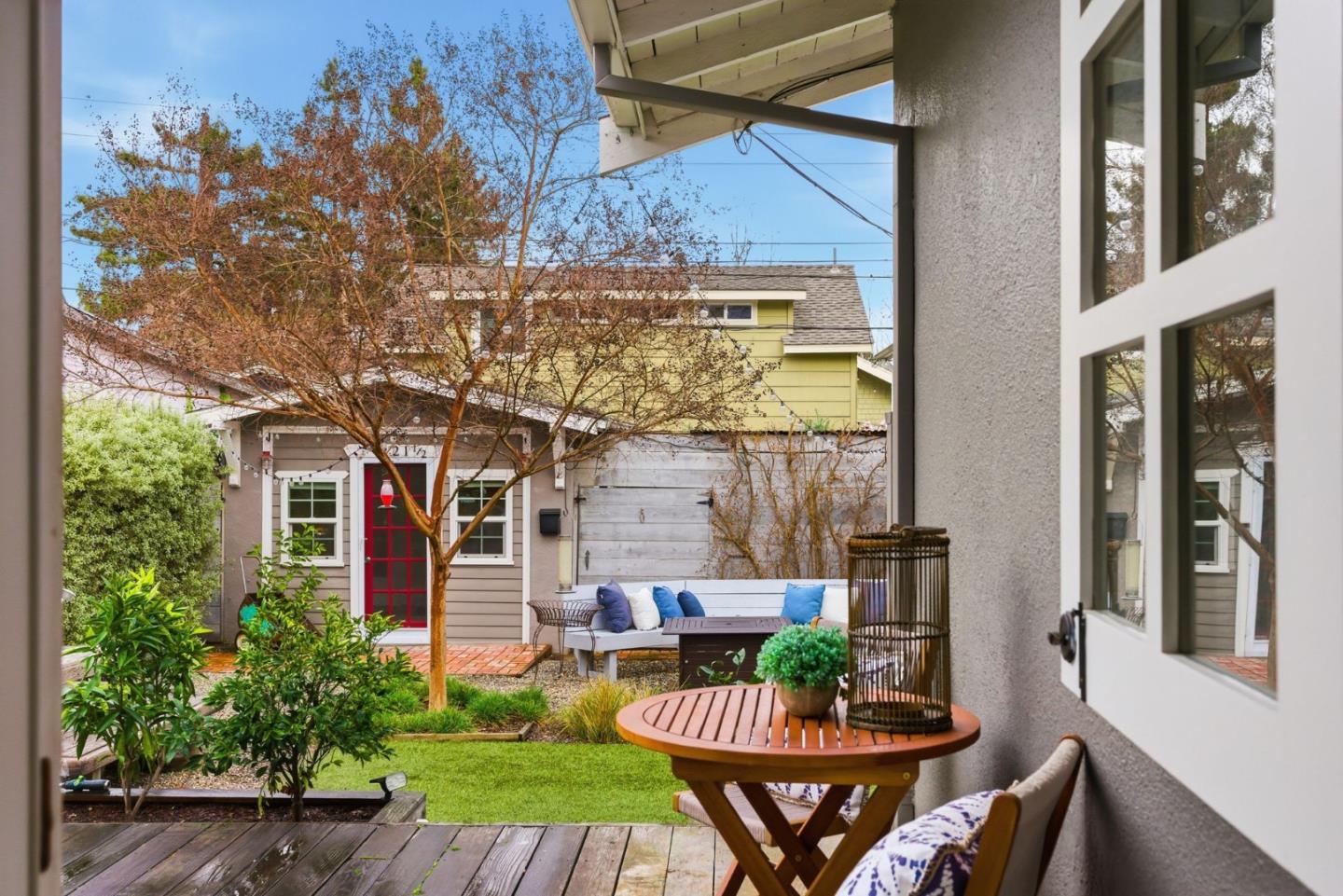 Detail Gallery Image 26 of 52 For 221 Hudson St, Redwood City,  CA 94062 - 4 Beds | 2 Baths