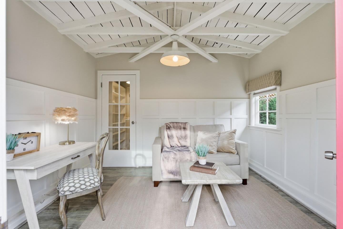 Detail Gallery Image 29 of 52 For 221 Hudson St, Redwood City,  CA 94062 - 4 Beds | 2 Baths