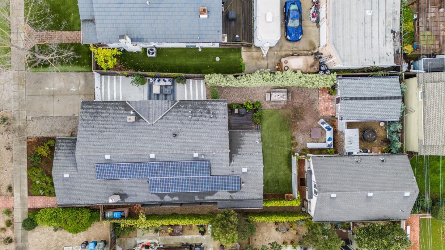 Detail Gallery Image 47 of 52 For 221 Hudson St, Redwood City,  CA 94062 - 4 Beds | 2 Baths