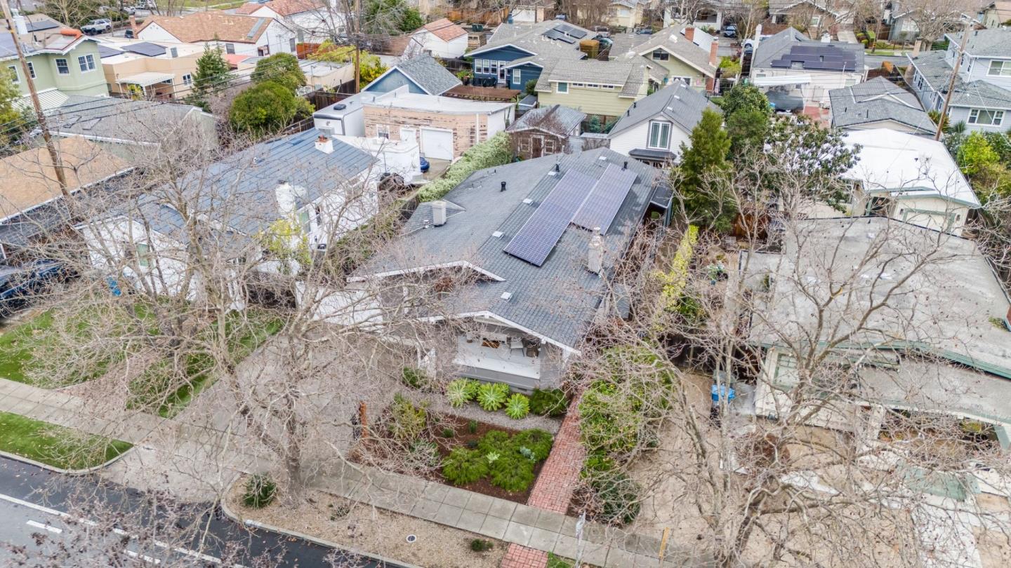 Detail Gallery Image 50 of 52 For 221 Hudson St, Redwood City,  CA 94062 - 4 Beds | 2 Baths