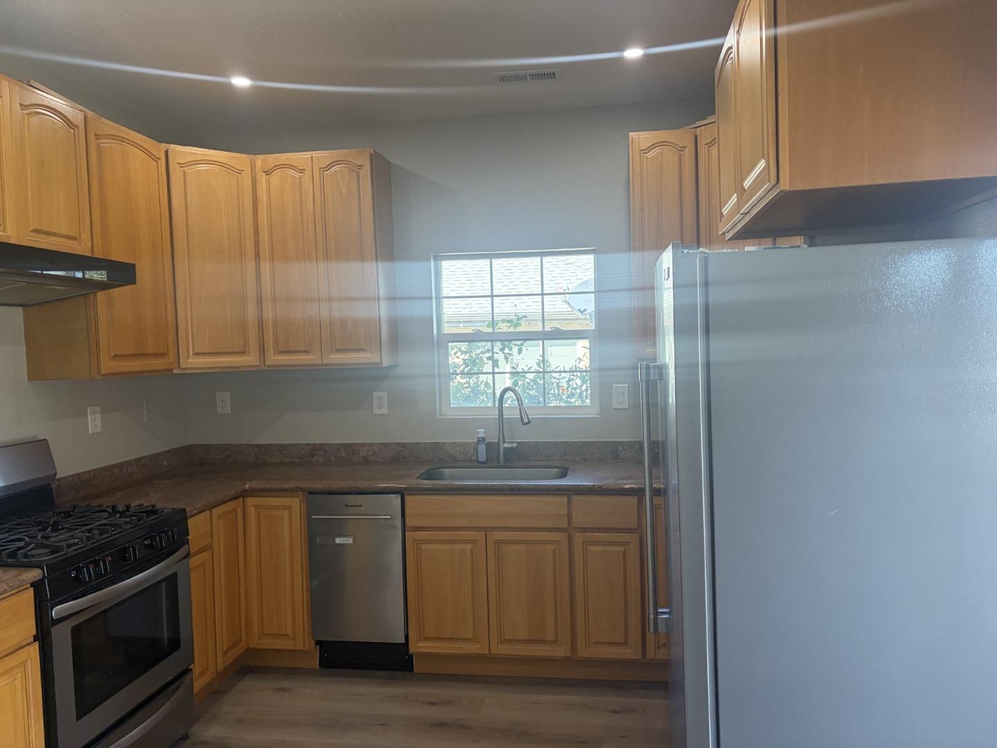 Detail Gallery Image 17 of 25 For 40 N Grant St, San Mateo,  CA 94401 - 2 Beds | 1 Baths