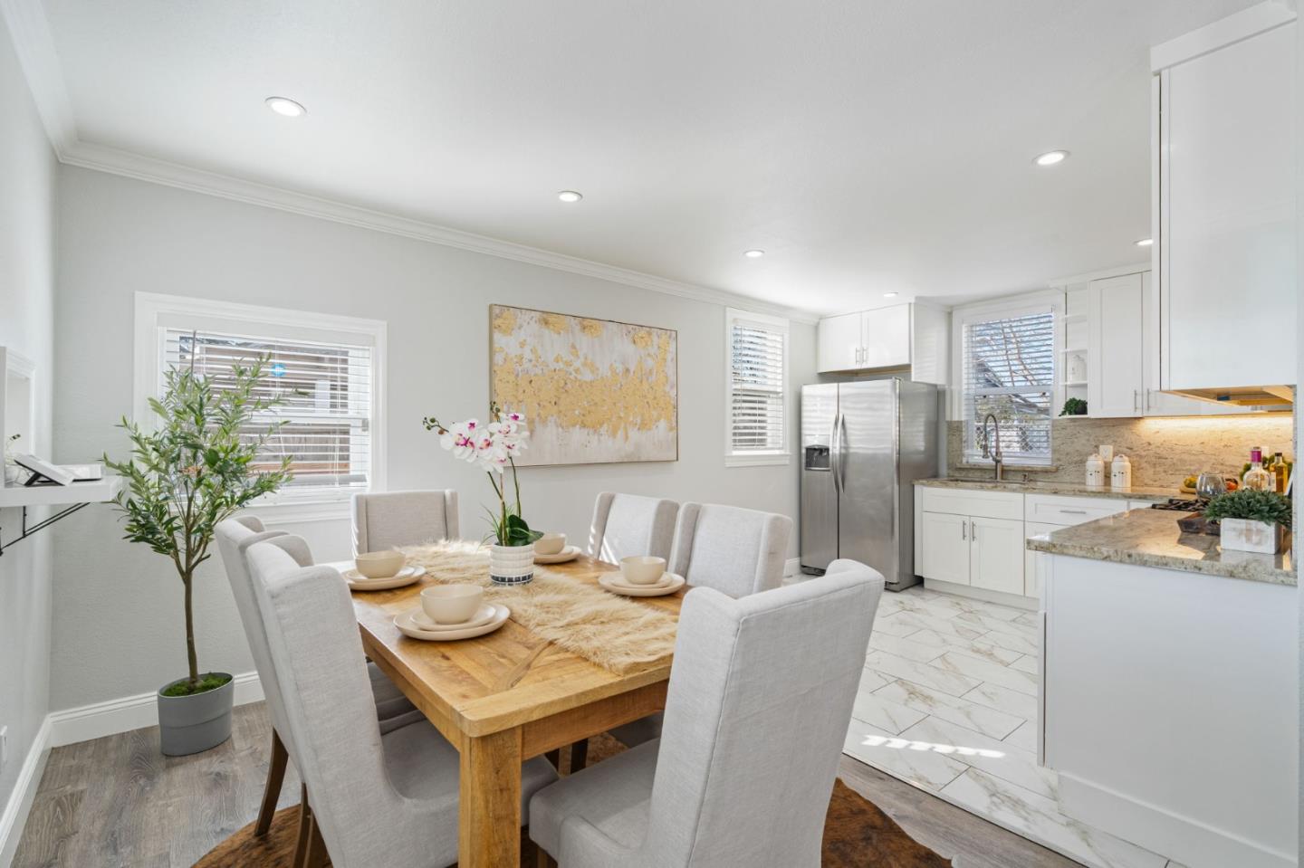 Detail Gallery Image 4 of 21 For 1630 Pine Ave, San Pablo,  CA 94806 - 3 Beds | 2 Baths