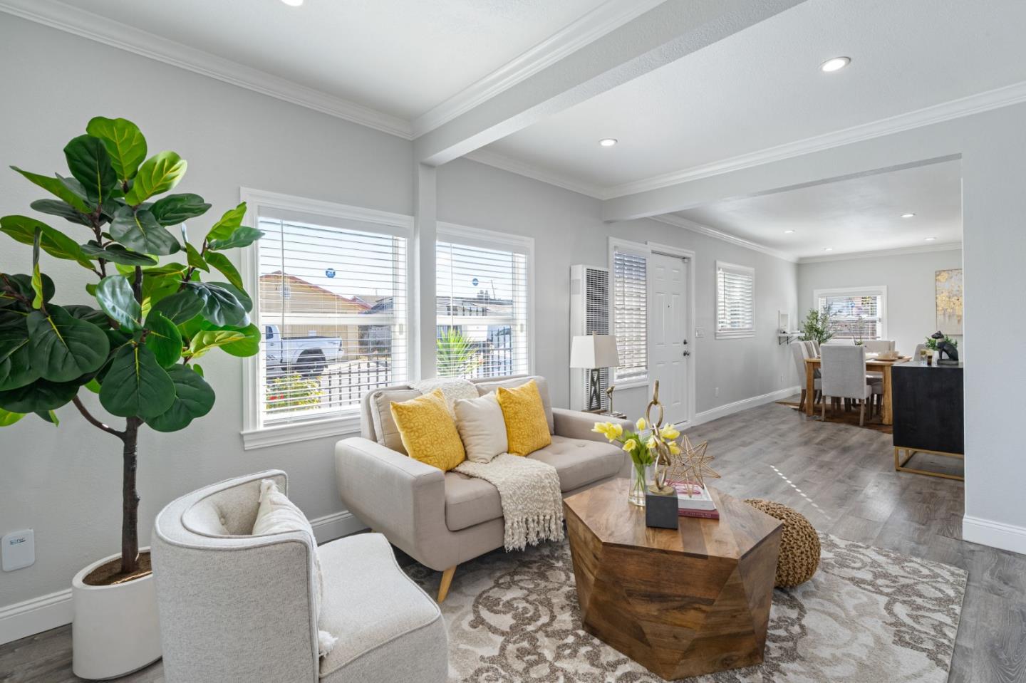 Detail Gallery Image 7 of 21 For 1630 Pine Ave, San Pablo,  CA 94806 - 3 Beds | 2 Baths