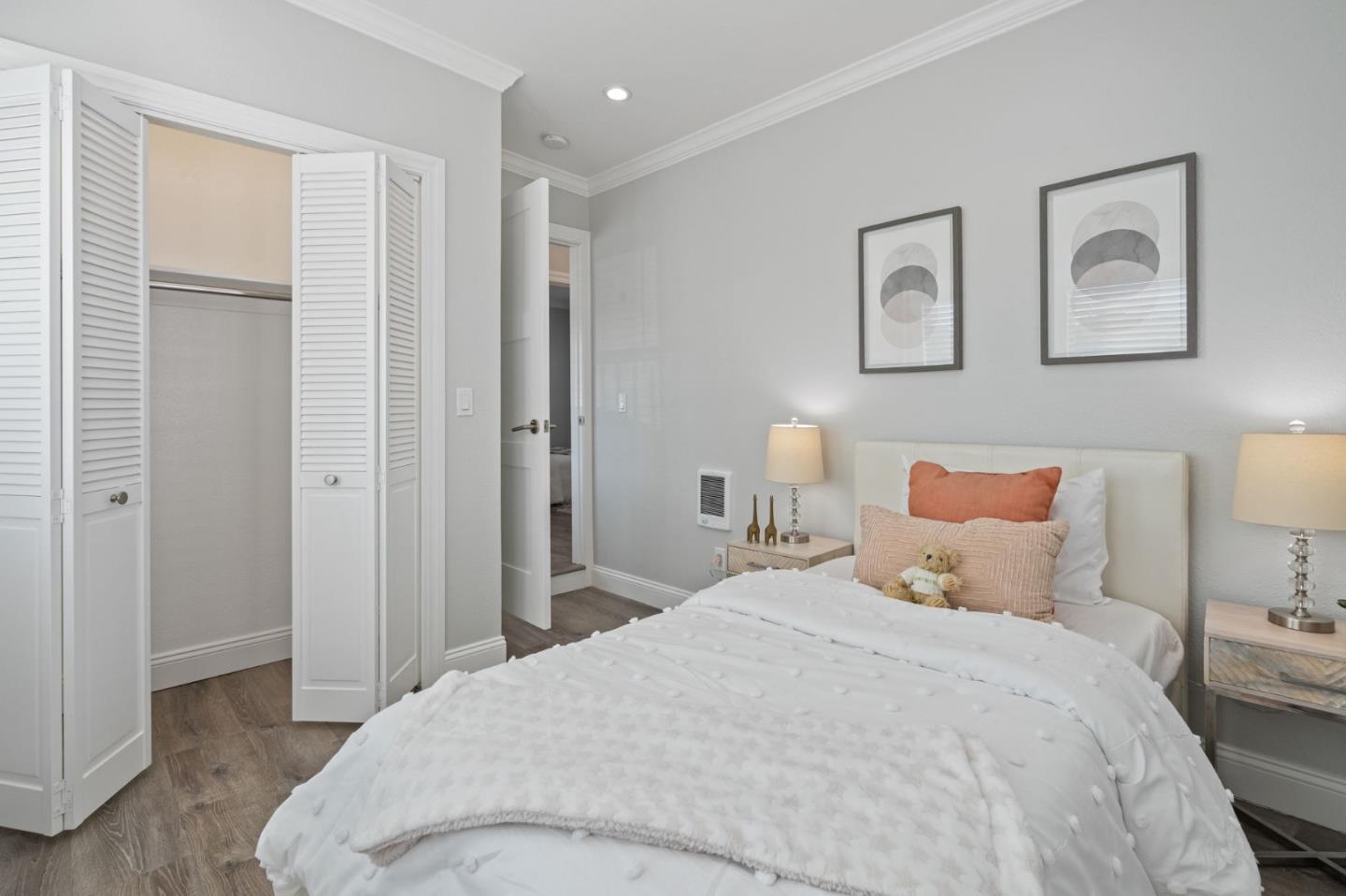 Detail Gallery Image 9 of 21 For 1630 Pine Ave, San Pablo,  CA 94806 - 3 Beds | 2 Baths