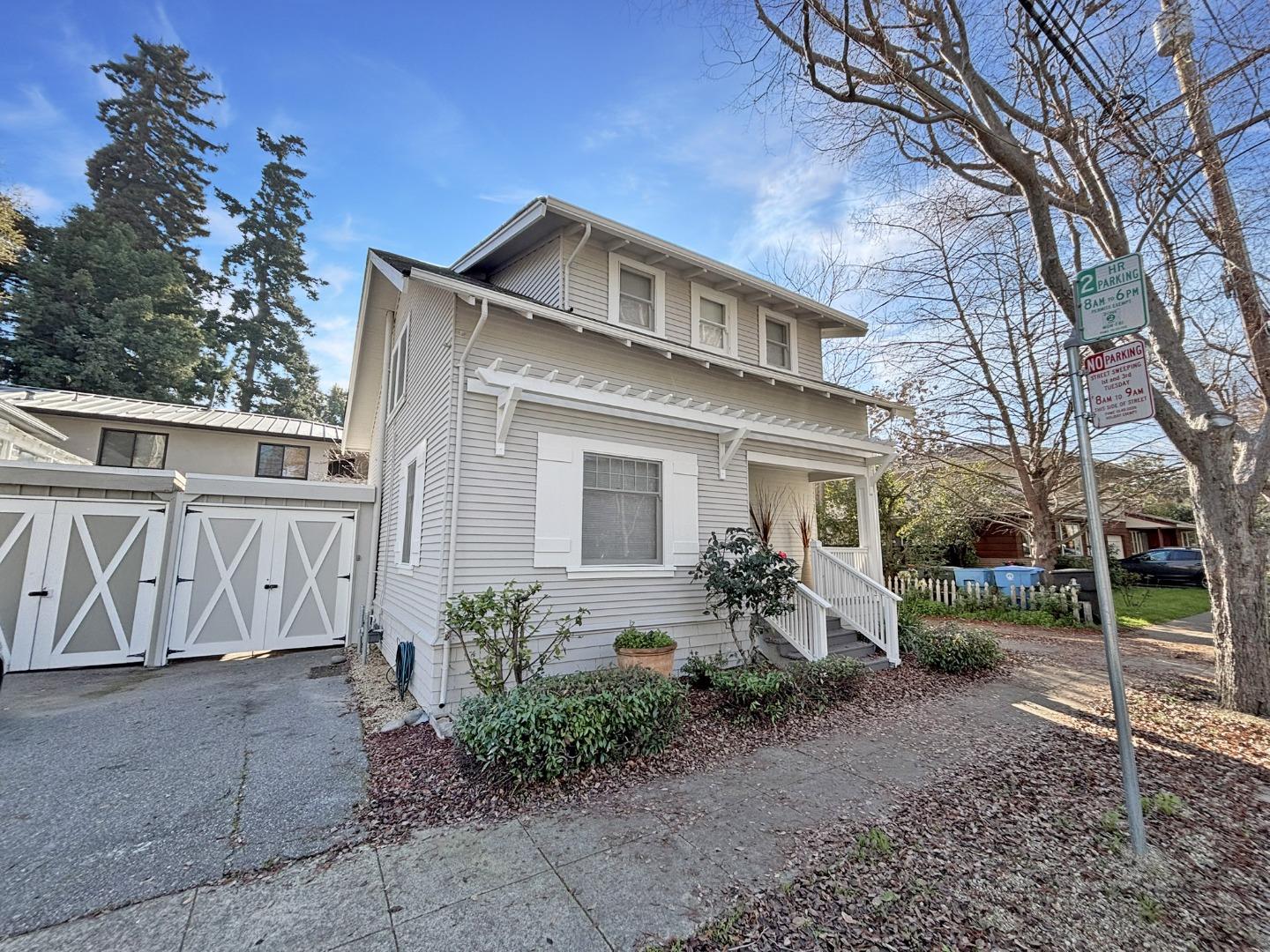 262 Hawthorne Avenue, Palo Alto, CA, 94301