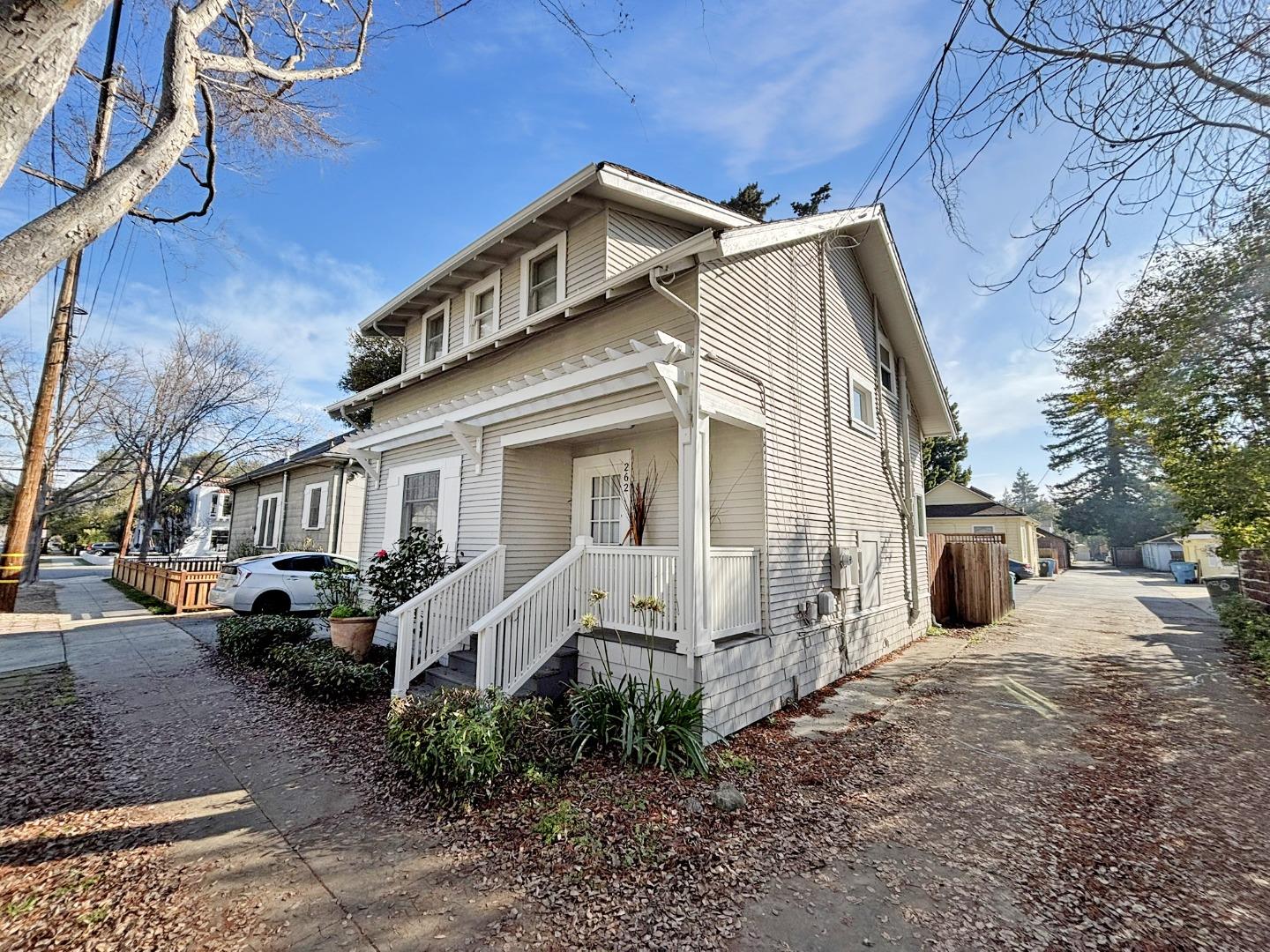262 Hawthorne Avenue, Palo Alto, CA, 94301