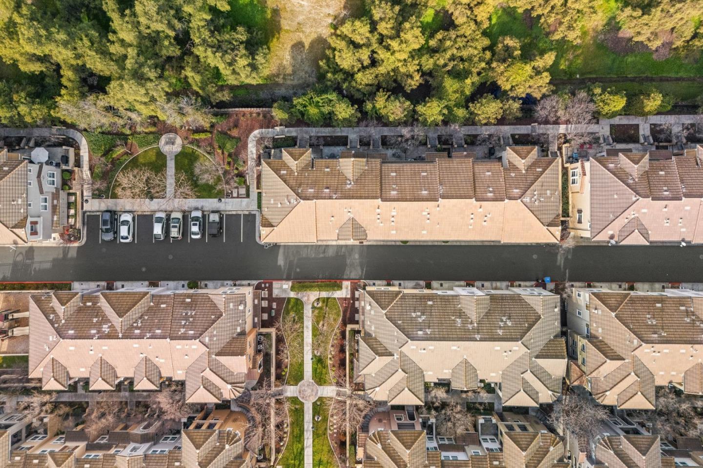 Detail Gallery Image 31 of 36 For 2382 Winepol Loop, San Jose,  CA 95125 - 3 Beds | 3 Baths