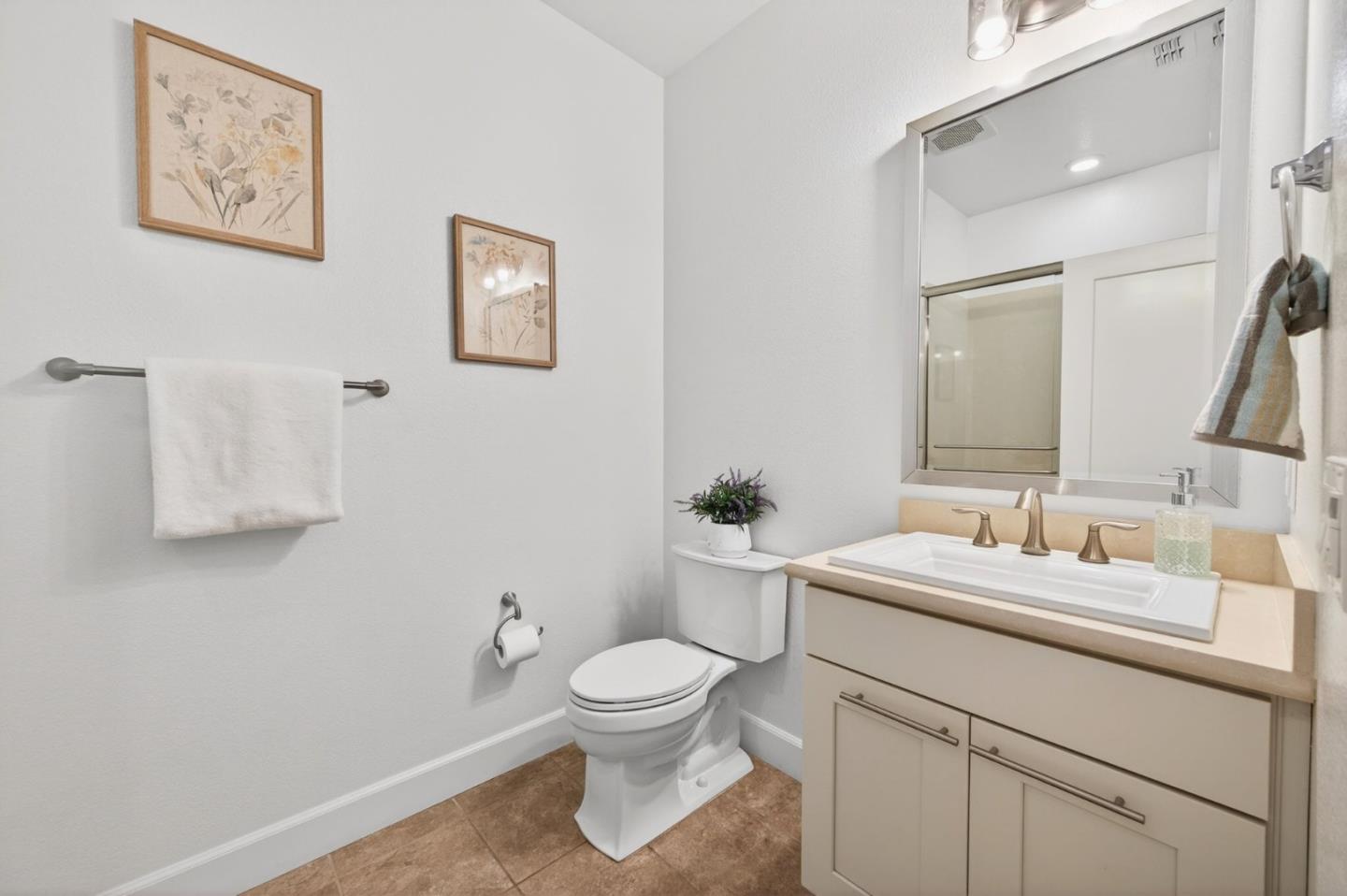 Detail Gallery Image 15 of 53 For 5965 Woodspring Loop, San Jose,  CA 95123 - 4 Beds | 3/1 Baths