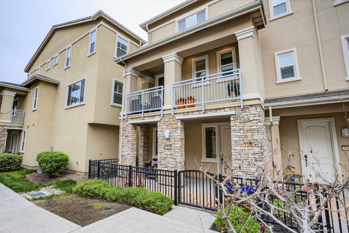 Detail Gallery Image 7 of 53 For 5965 Woodspring Loop, San Jose,  CA 95123 - 4 Beds | 3/1 Baths