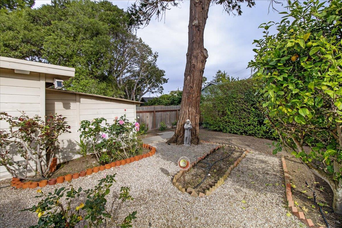 Detail Gallery Image 33 of 42 For 1291 Pacific St, Monterey,  CA 93940 - 3 Beds | 2 Baths