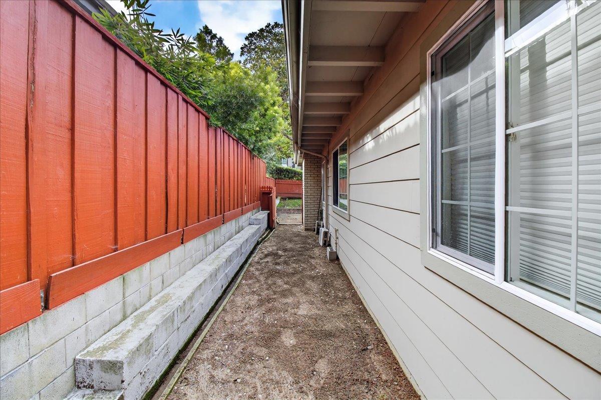 Detail Gallery Image 41 of 42 For 1291 Pacific St, Monterey,  CA 93940 - 3 Beds | 2 Baths