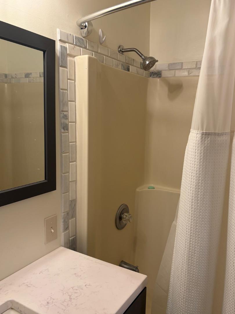 Detail Gallery Image 27 of 32 For 11100 La Honda Rd, Redwood City,  CA 94062 - 2 Beds | 1 Baths