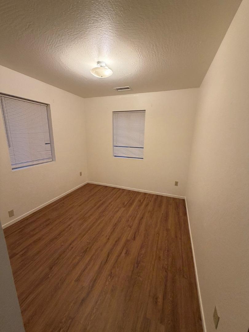 Detail Gallery Image 31 of 32 For 11100 La Honda Rd, Redwood City,  CA 94062 - 2 Beds | 1 Baths