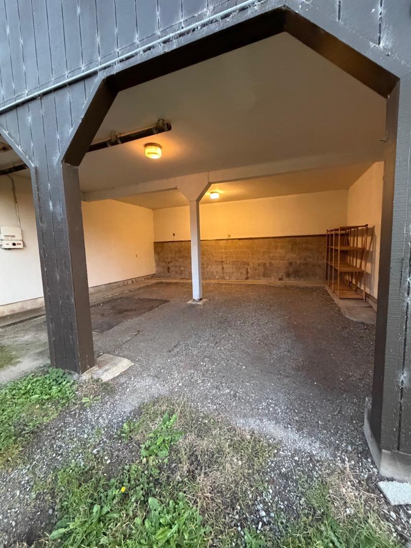 Detail Gallery Image 7 of 32 For 11100 La Honda Rd, Redwood City,  CA 94062 - 2 Beds | 1 Baths