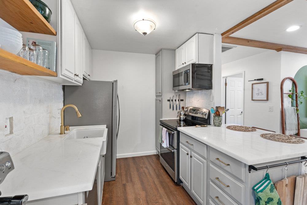 Detail Gallery Image 17 of 38 For 14245 Lora Dr #16,  Los Gatos,  CA 95032 - 2 Beds | 1 Baths