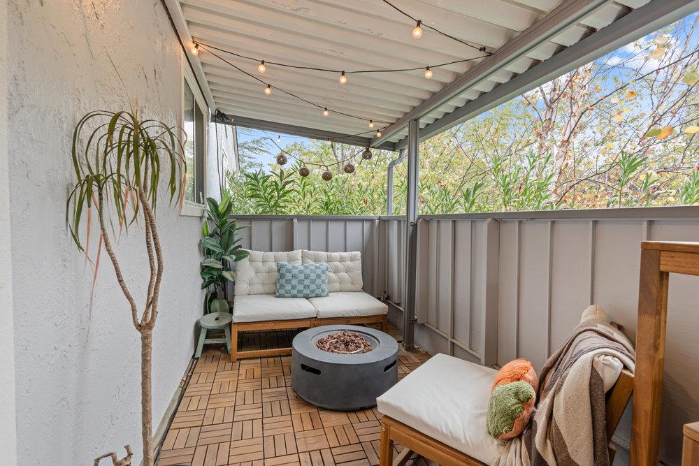 Detail Gallery Image 33 of 38 For 14245 Lora Dr #16,  Los Gatos,  CA 95032 - 2 Beds | 1 Baths