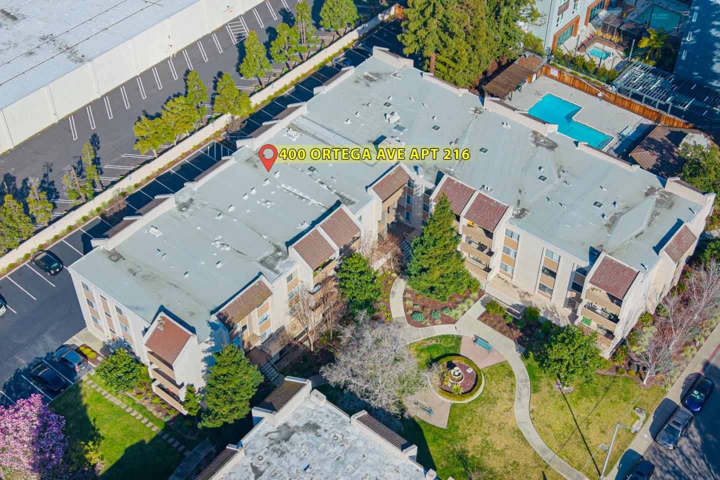 Detail Gallery Image 32 of 37 For 400 Ortega Ave #216,  Mountain View,  CA 94040 - 2 Beds | 2 Baths