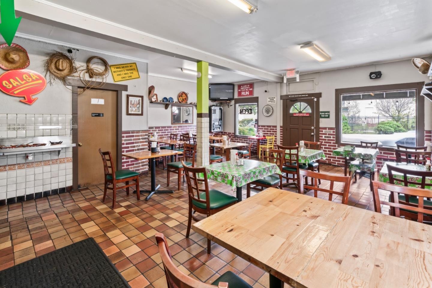 Detail Gallery Image 18 of 41 For 231 Lux Ave, South San Francisco,  CA 94080 - – Beds | – Baths