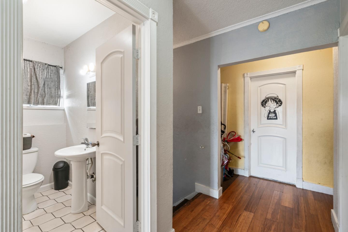 Detail Gallery Image 30 of 41 For 231 Lux Ave, South San Francisco,  CA 94080 - – Beds | – Baths