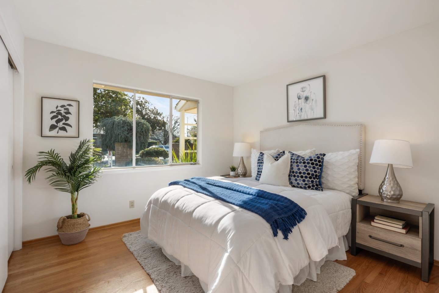 Detail Gallery Image 22 of 26 For 1461 Barton Dr, Sunnyvale,  CA 94087 - 4 Beds | 2 Baths