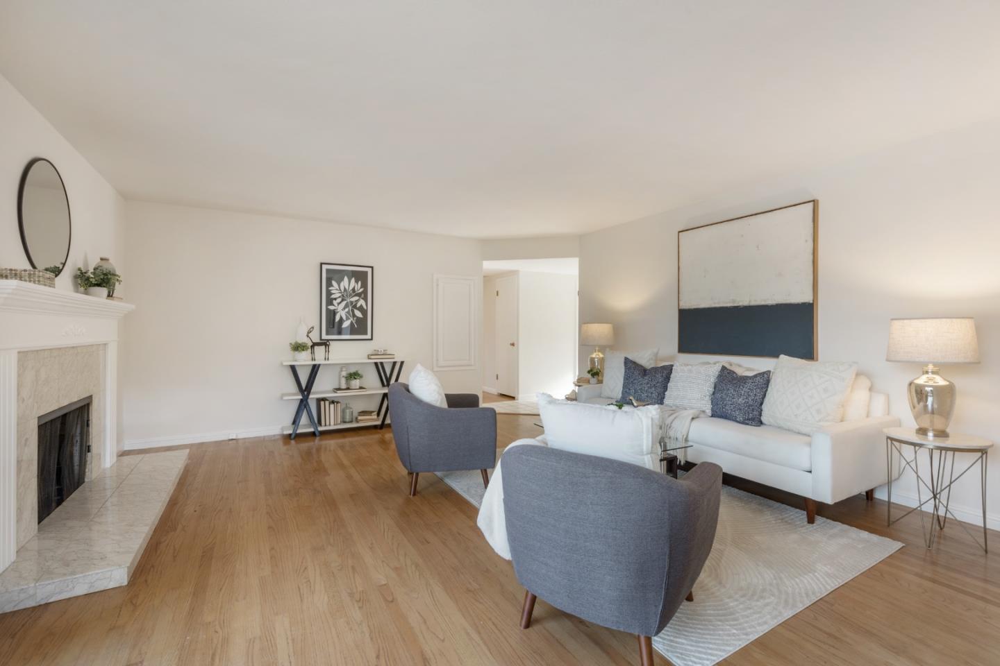 Detail Gallery Image 5 of 26 For 1461 Barton Dr, Sunnyvale,  CA 94087 - 4 Beds | 2 Baths