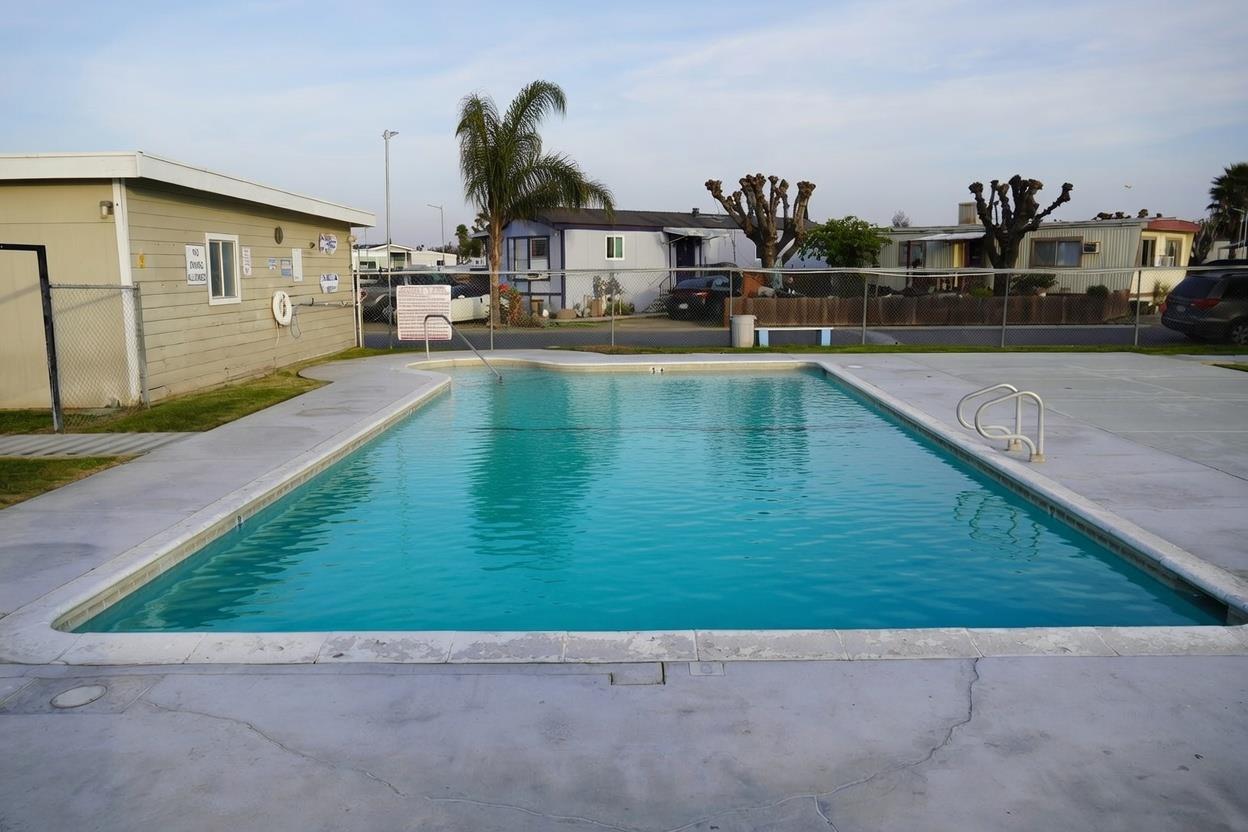 Detail Gallery Image 17 of 17 For 436 N Mercey Springs Rd #69,  Los Banos,  CA 93635 - 2 Beds | 2 Baths