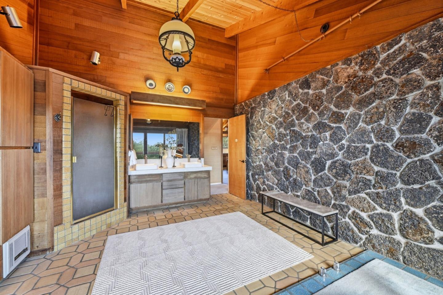 Detail Gallery Image 17 of 36 For 2 No Name Rd, Los Gatos,  CA 95033 - 3 Beds | 2 Baths