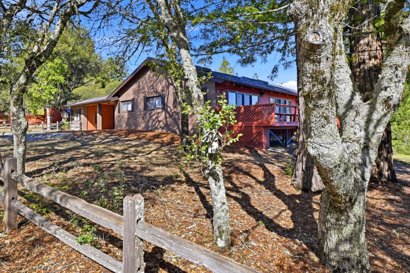 Detail Gallery Image 1 of 36 For 2 No Name Rd, Los Gatos,  CA 95033 - 3 Beds | 2 Baths