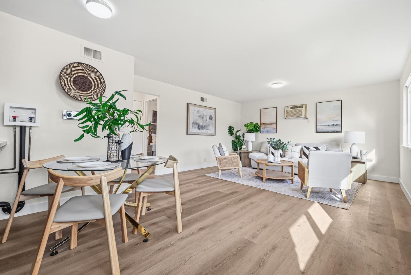 Detail Gallery Image 5 of 23 For 2505 Golzio Ct #1,  San Jose,  CA 95133 - 2 Beds | 1 Baths