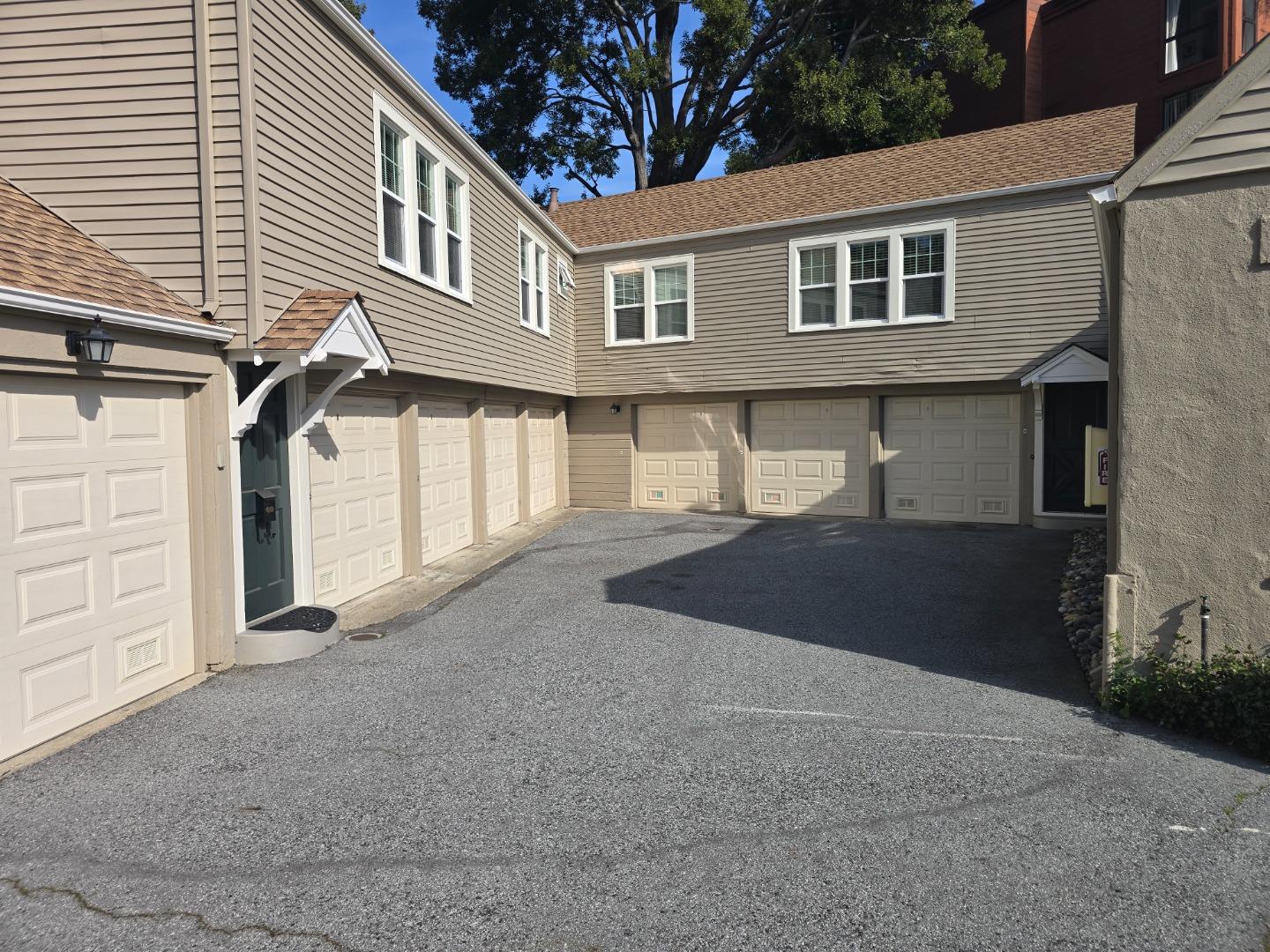 Detail Gallery Image 20 of 20 For 1218 Bellevue Ave #4,  Burlingame,  CA 94010 - 1 Beds | 1 Baths