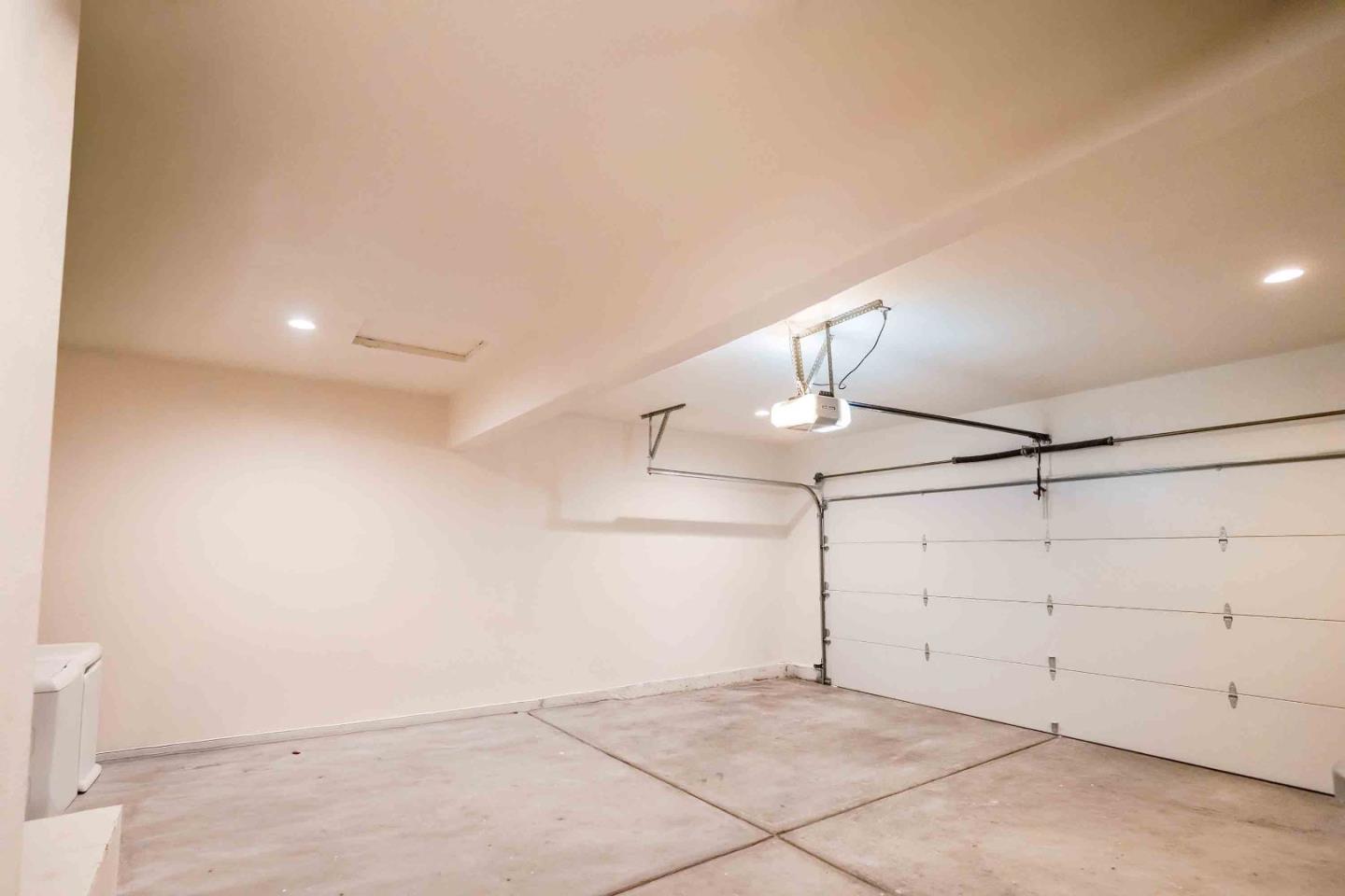 Detail Gallery Image 33 of 33 For 420 via Primavera Dr, San Jose,  CA 95111 - 3 Beds | 3 Baths