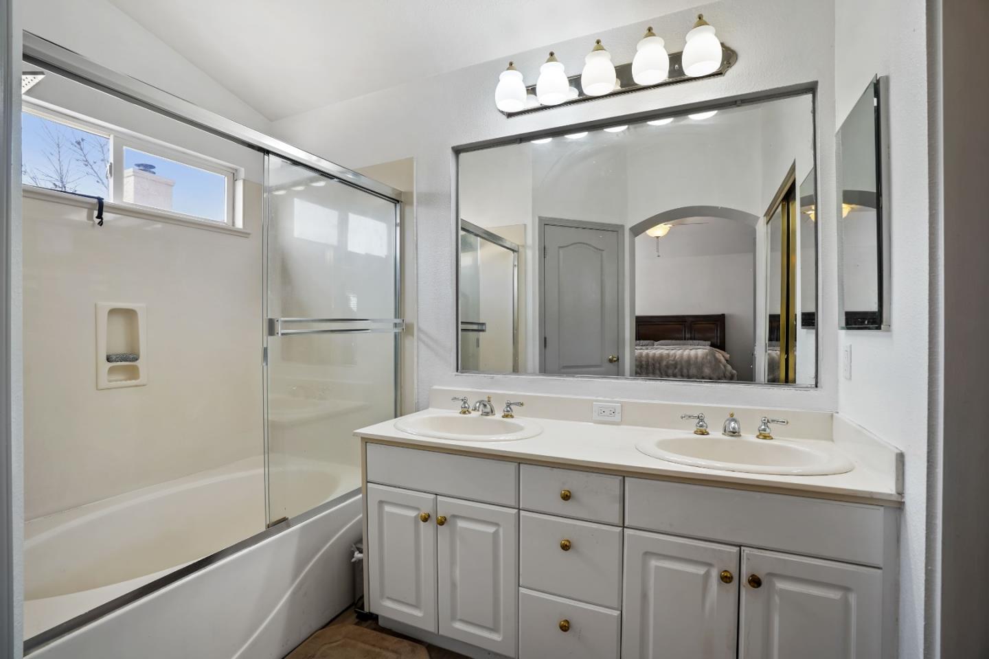 Detail Gallery Image 17 of 45 For 5301 Sage Ct, Stockton,  CA 95219 - 3 Beds | 2/1 Baths