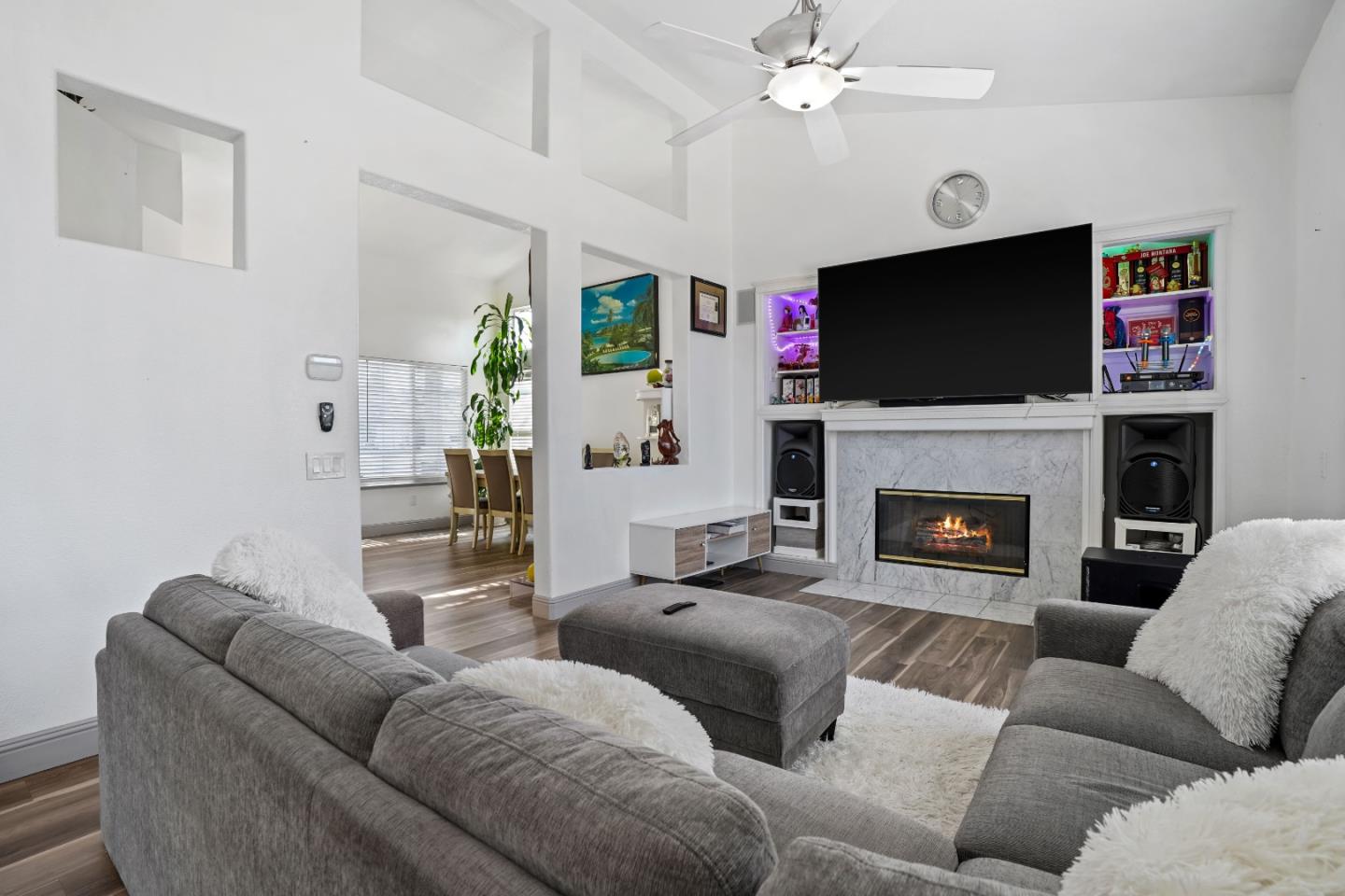 Detail Gallery Image 5 of 45 For 5301 Sage Ct, Stockton,  CA 95219 - 3 Beds | 2/1 Baths