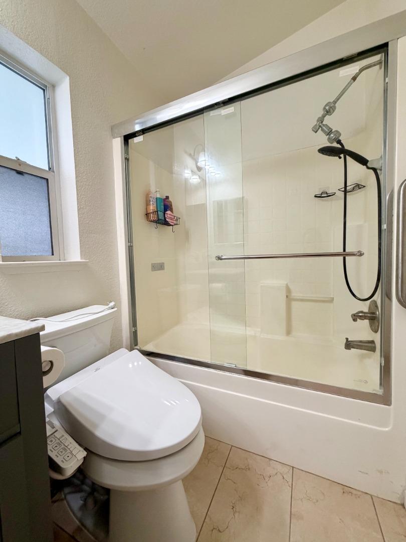 Detail Gallery Image 16 of 25 For 411 Lewis Rd #419,  San Jose,  CA 95111 - 3 Beds | 2 Baths