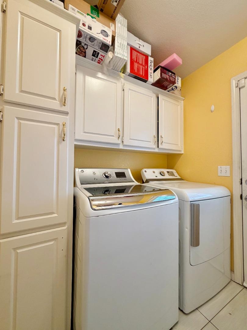 Detail Gallery Image 20 of 25 For 411 Lewis Rd #419,  San Jose,  CA 95111 - 3 Beds | 2 Baths