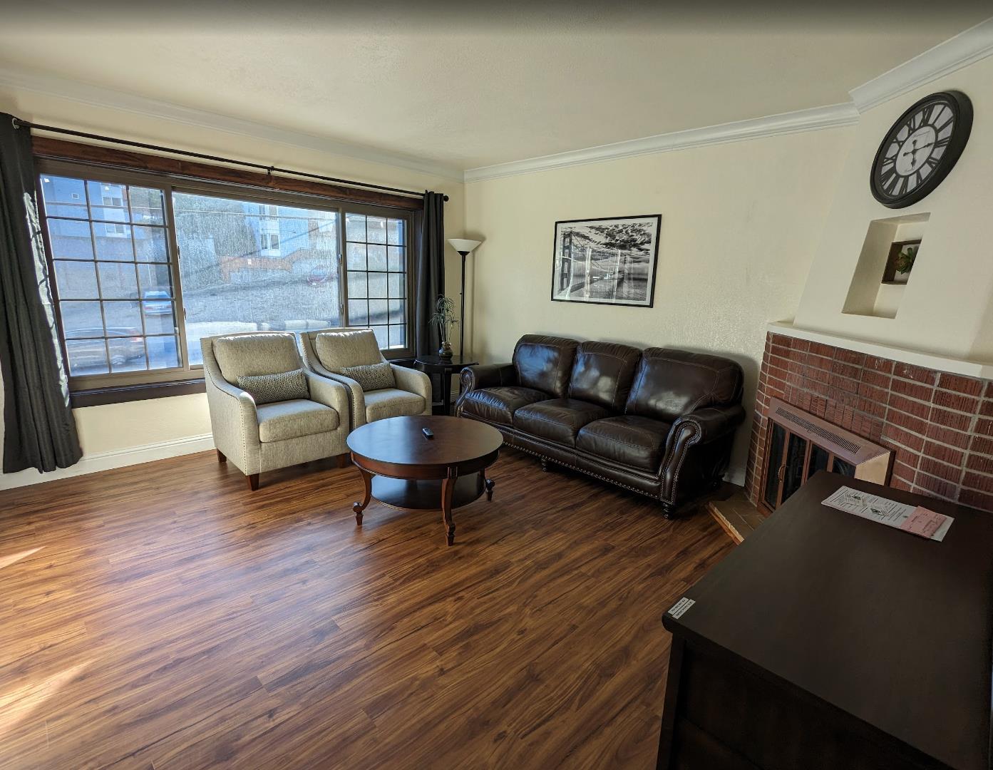 Front Image Thumbnail for ML82033498